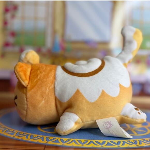 Aphmau MeeMeow | Cinnamon Roll Cat Plush - Picture 4 of 7